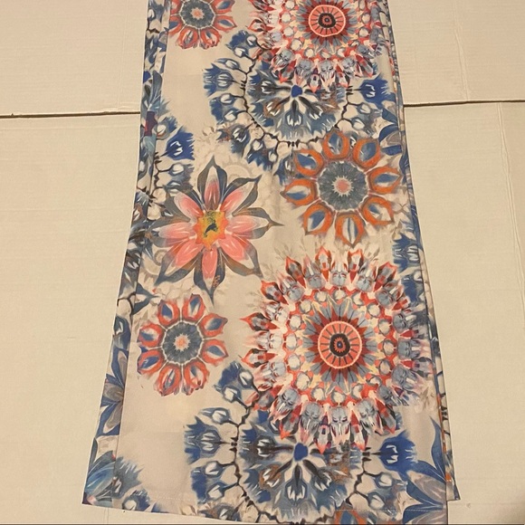 Ivriz flower pants - Picture 4 of 14